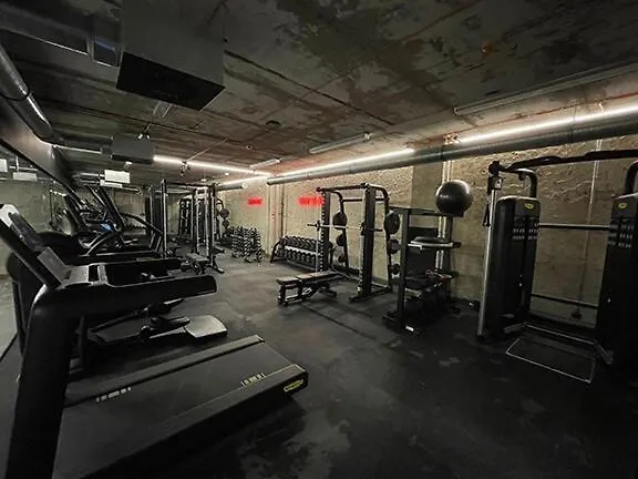 Luxe With Pool, Sauna, Jacuzzi, Gym, Balcony Apartmán *