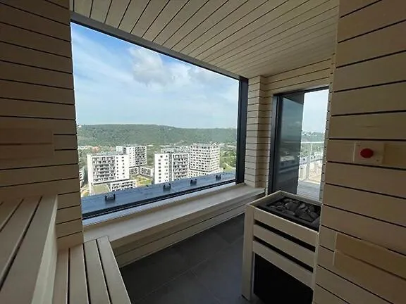 Luxe With Pool, Sauna, Jacuzzi, Gym, Balcony Apartmán Praha