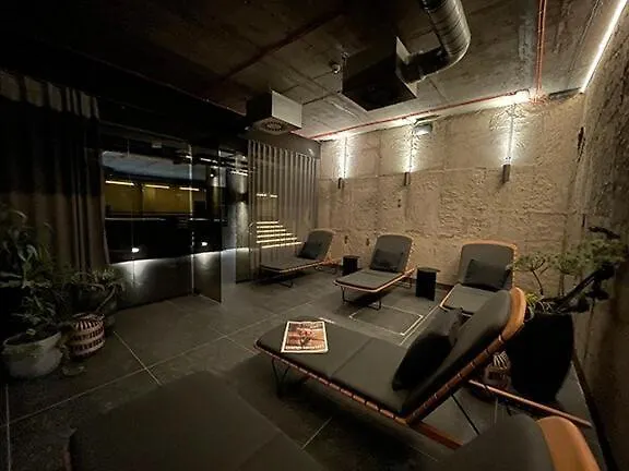 Luxe With Pool, Sauna, Jacuzzi, Gym, Balcony * Praha