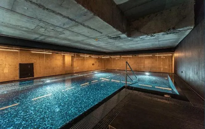 Apartmán Luxe With Pool, Sauna, Jacuzzi, Gym, Balcony Praha