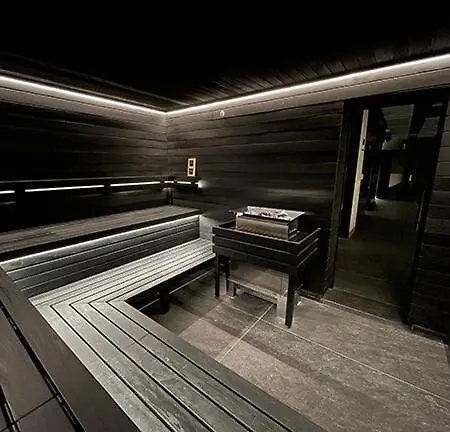 Luxe With Pool, Sauna, Jacuzzi, Gym, Balcony Appartement